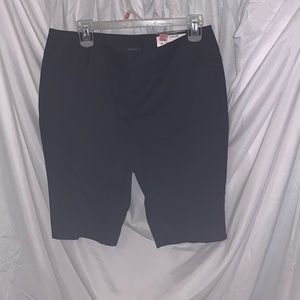 Women’s worthington Bermuda shorts